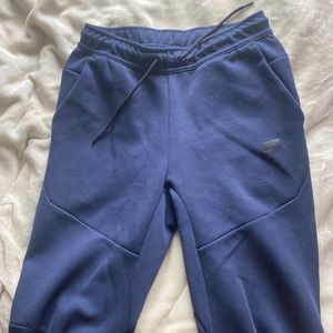 MENS (fine for woman too) size small navy blue Nike tech pants